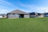 casa en Linville Construction LLC por Linville Construction LLC