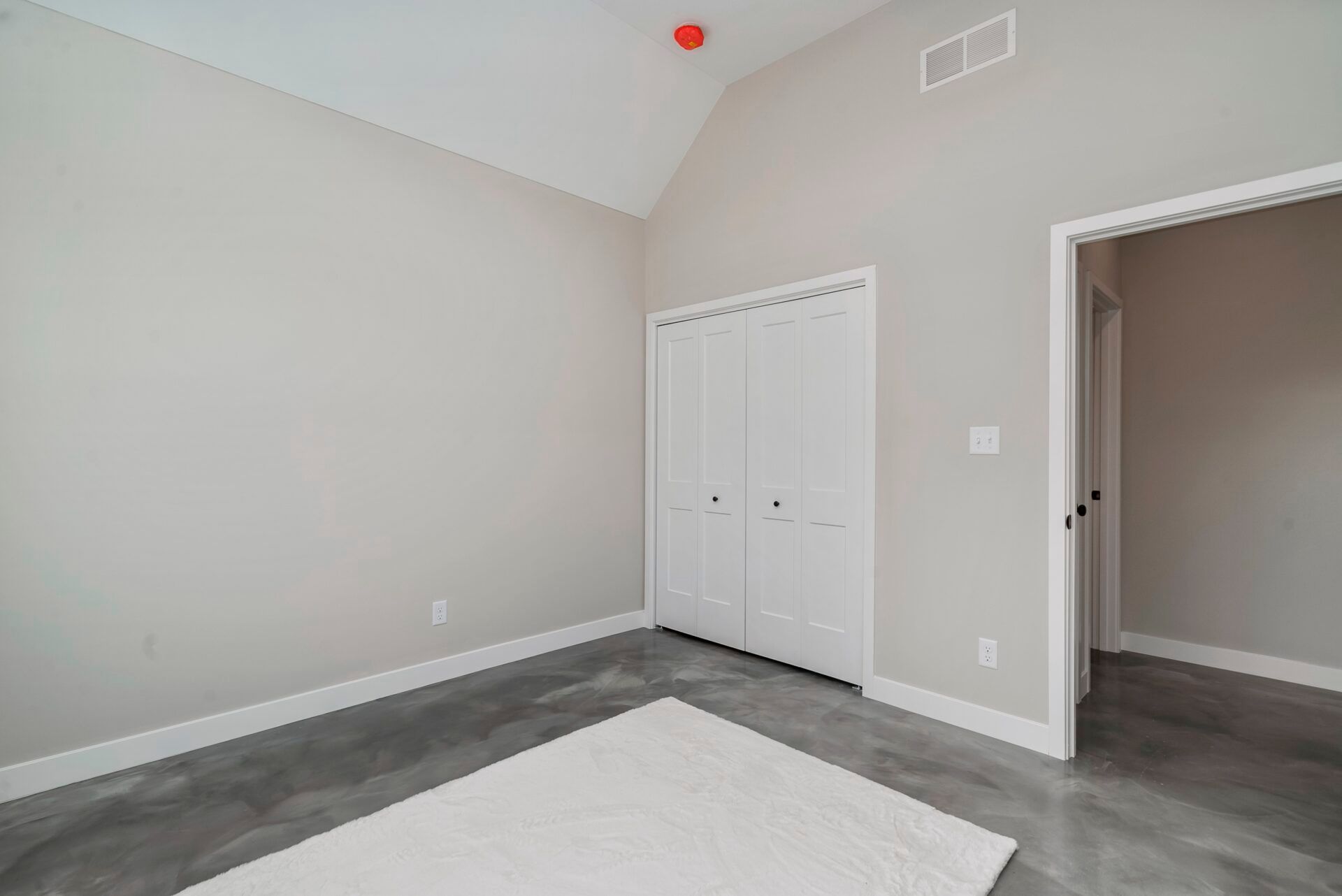 Chesterton, IN 46304