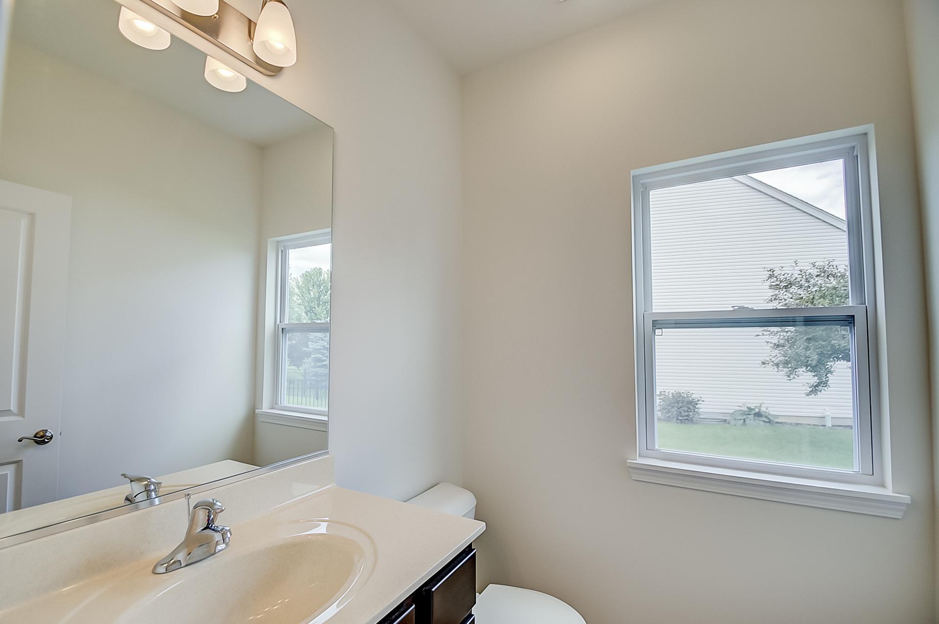 ES Dakota - Elburn Station/Landings: Elburn, Illinois - Shodeen Homes