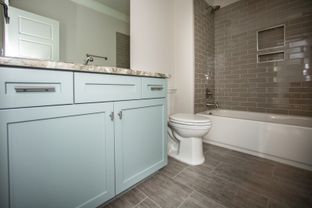 Builders MD por Builders MD en Greensboro-Winston-Salem-High Point North Carolina