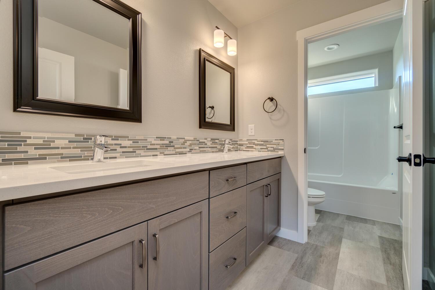 Heritage Landing - Luden Estates: Vancouver, Oregon - Songbird Homes LLC