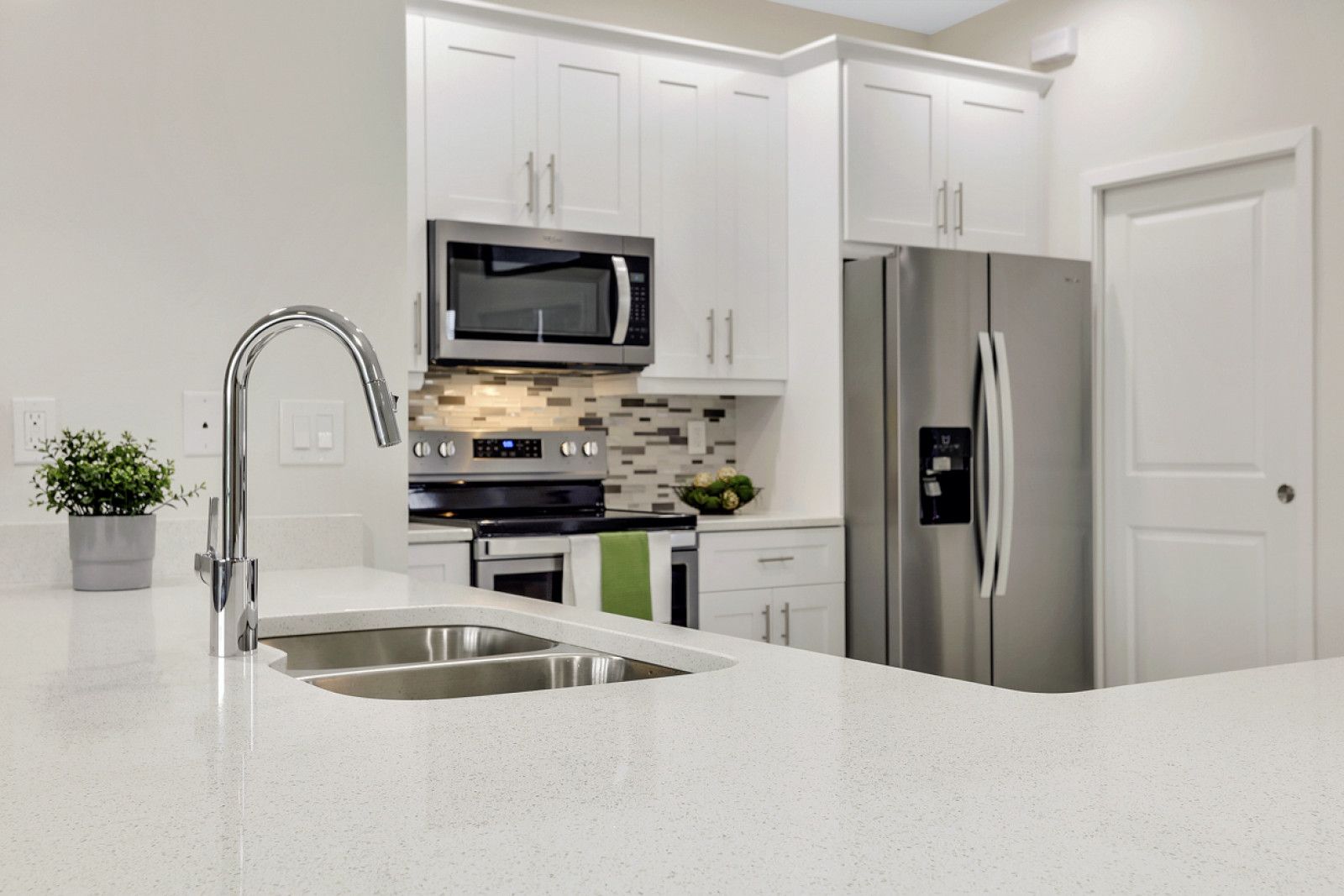 Cape Coral, FL 33990