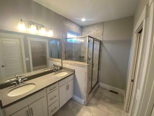 Venice Crossing Villas por Schmidt Builders en Cincinnati Ohio