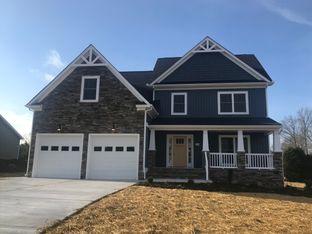 The Meadows por James R Jones Builder en Richmond-Petersburg Virginia