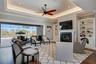 casa en The Huszar Residence Photo Gallery por Regatta Building & Development II.