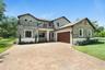 casa en Wolf's Crossing Photo Gallery por Regatta Building & Development II.