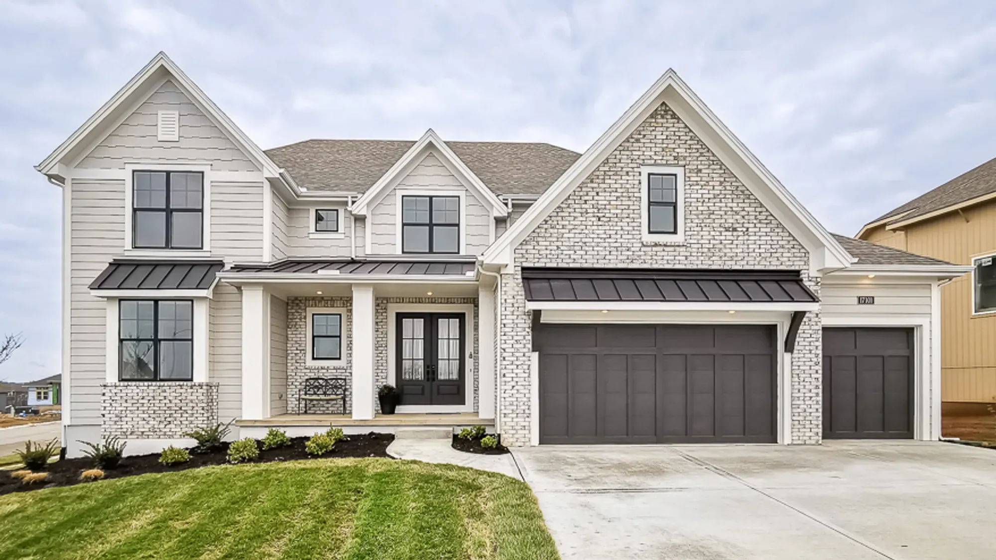 casa en Terrybrook Farms - Stone Creek por Don Julian Builders