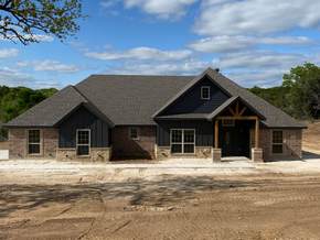 Worrell Custom Homes - Weatherford, TX