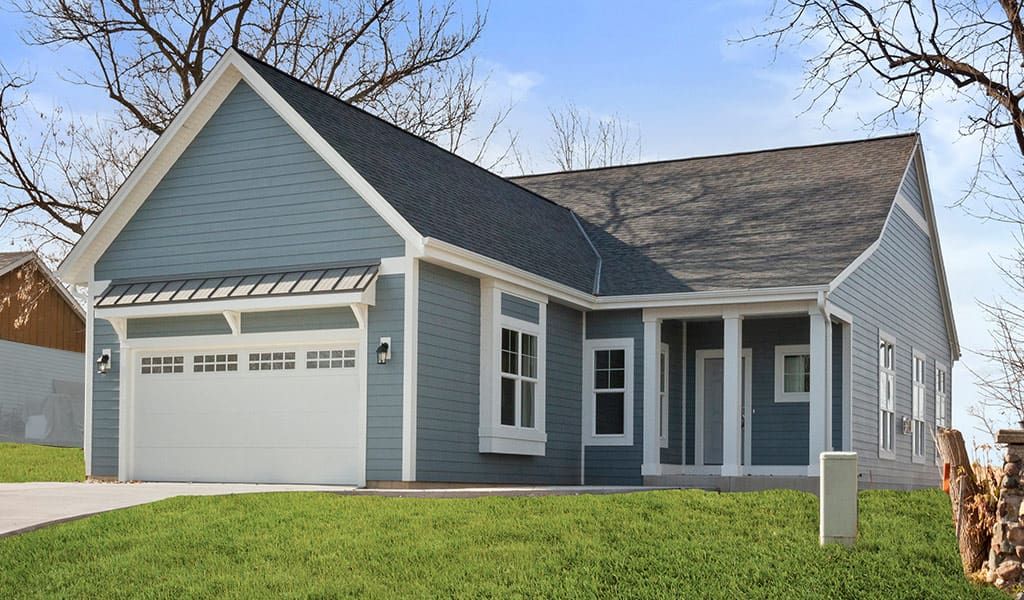 The Gat Pewaukee Lake por Cornerstone Development en Milwaukee-Waukesha Wisconsin