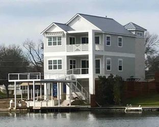 Sterling Creek Builders por Sterling Creek Builders en Austin Texas