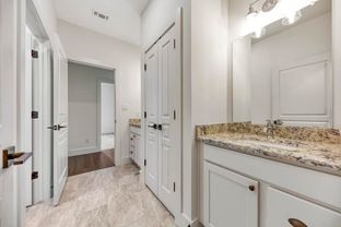 07 Drake - Craftmen Homes, LLC: Leander, Texas - Craftmen Homes, LLC
