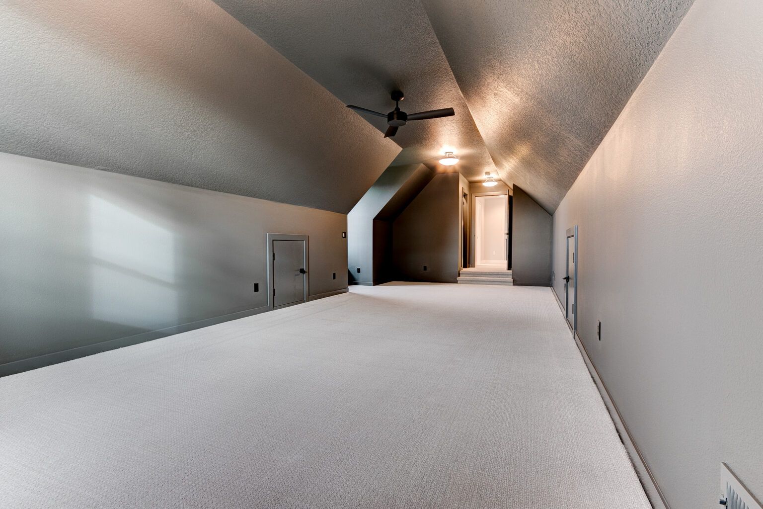 casa en Kodiak Pointe por JT Roth Construction, Inc.