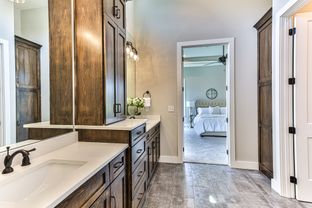 Bentley - Glen Eagles Sunwest Residential: Overland Park, Missouri - Sunwest Design And Build