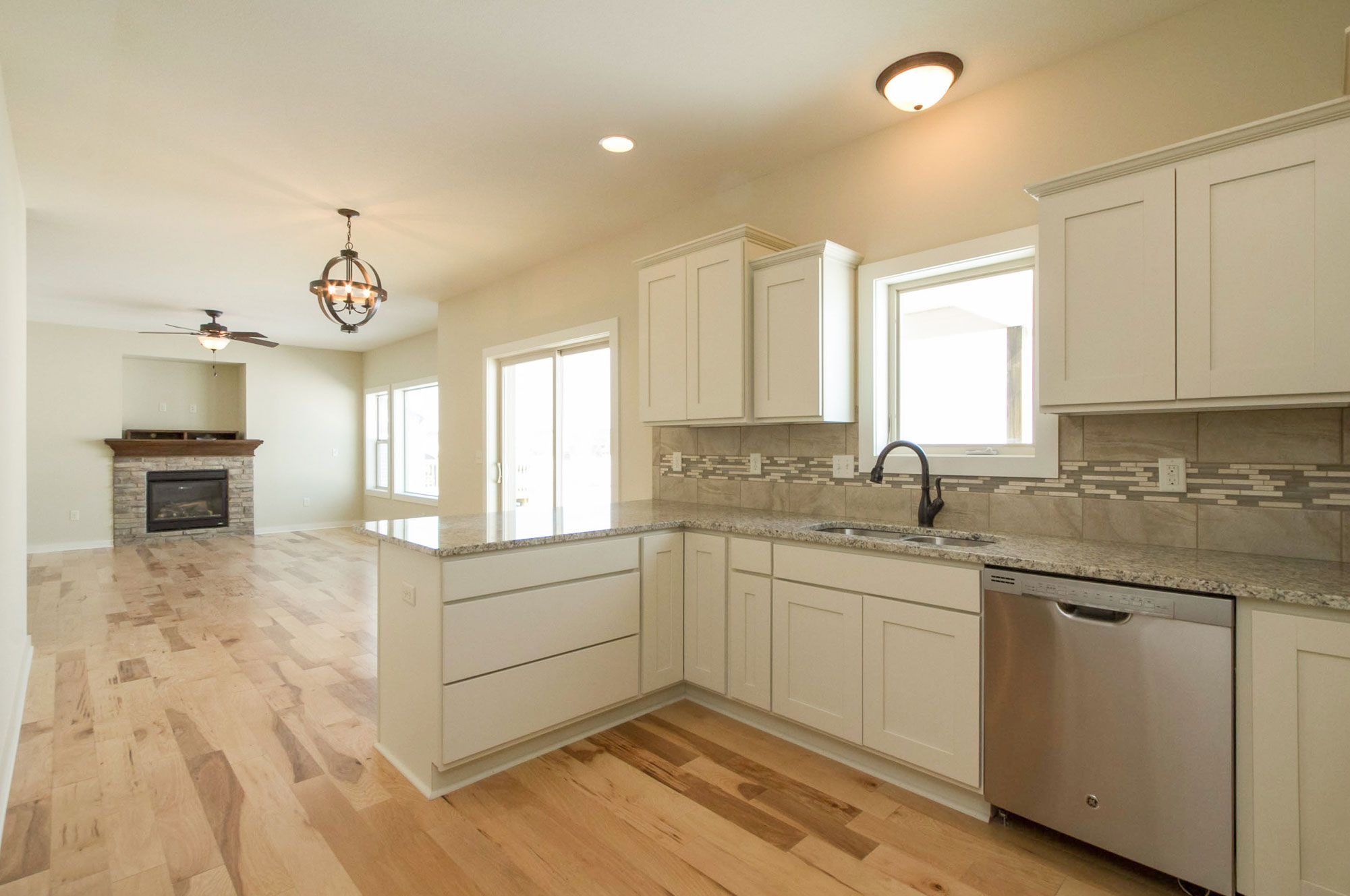 Keystone Homes LLC por Keystone Homes LLC en Des Moines Iowa