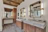 casa en Chatham Hills por Wedgewood Building Company