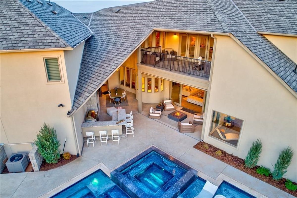 casa en Capstone Estates LLC por Capstone Estates