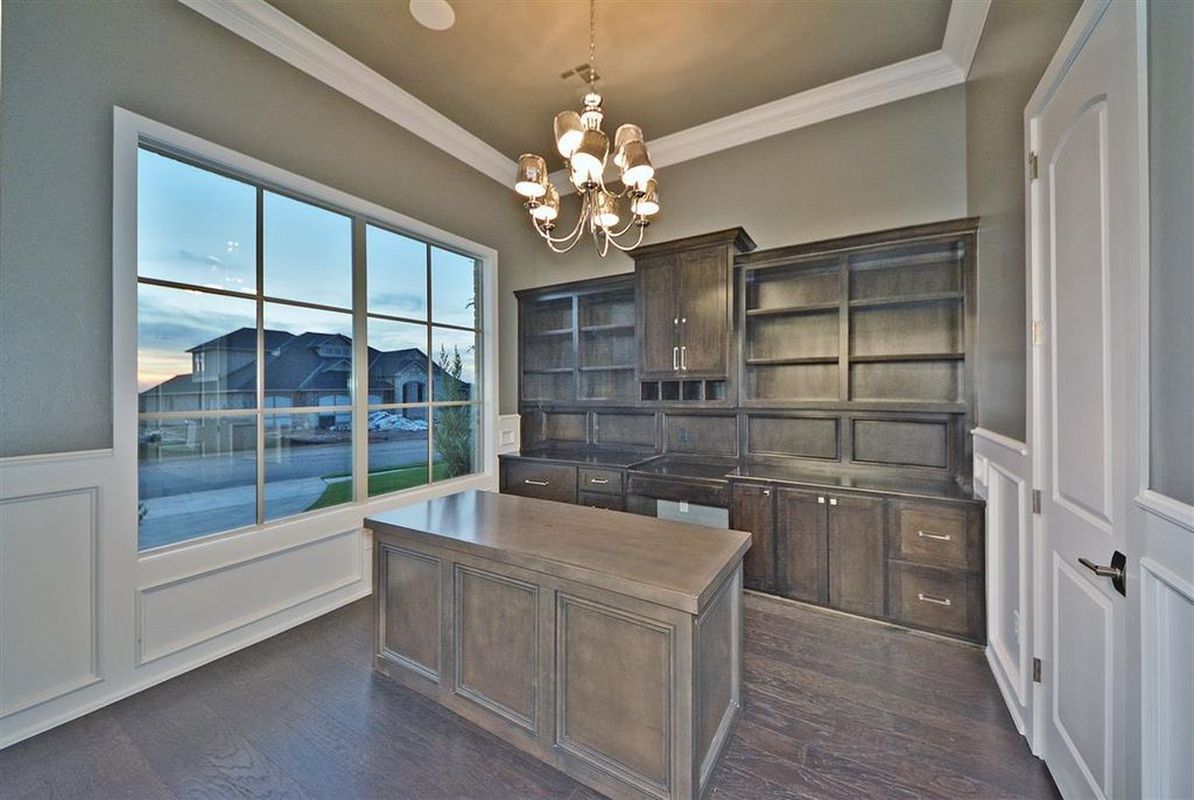 Capstone Estates LLC por Capstone Estates en Oklahoma City Oklahoma