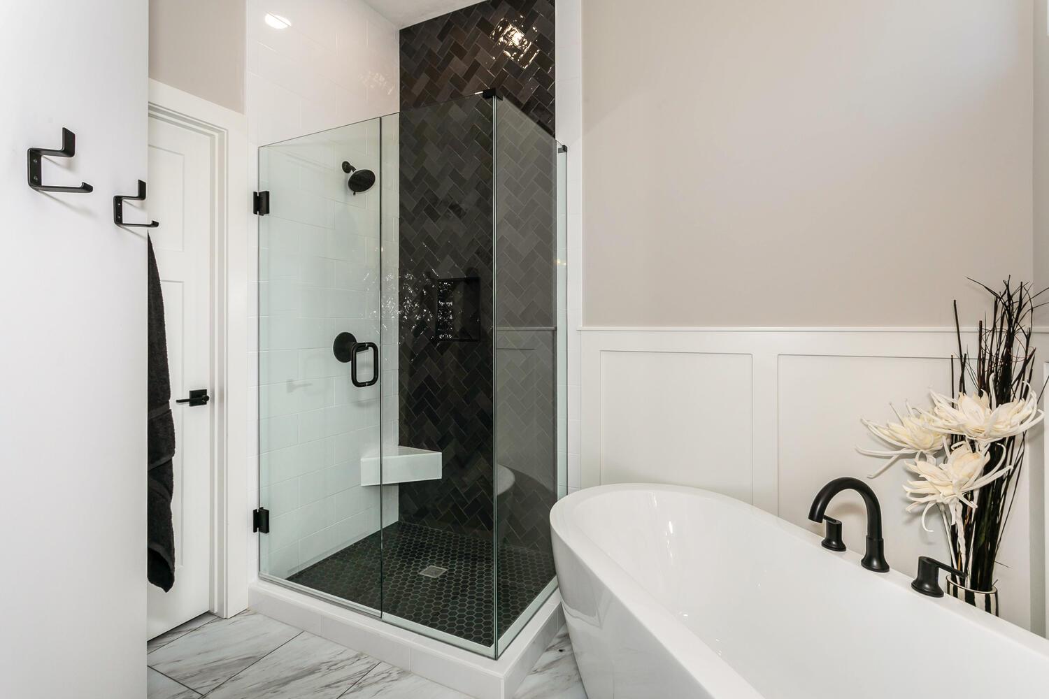 casa en Mike Love Construction, Inc por Mike Love Construction, Inc