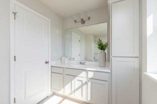 Winkler Crossing por LOOMIS HOMES en Minneapolis-St. Paul Minnesota