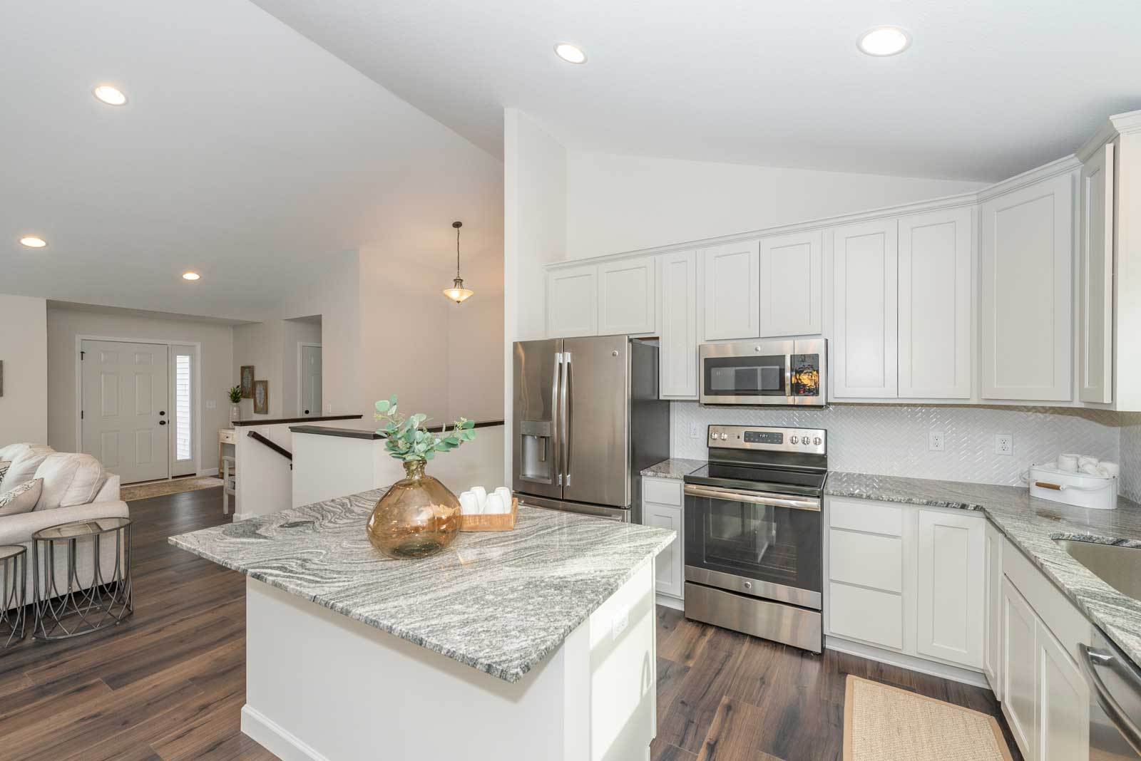 casa en Forest Hills por LOOMIS HOMES