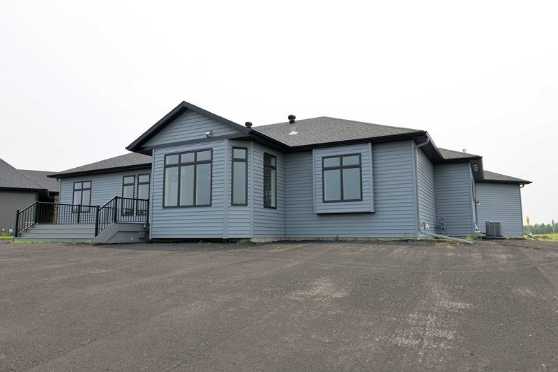 Bachmeier Custom Homes por Bachmeier Custom Homes en Fargo North Dakota