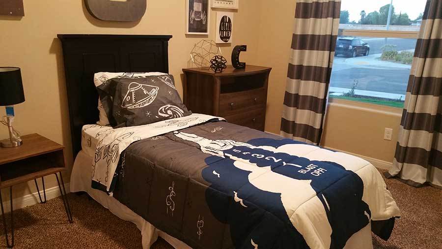 casa en Auburn Oak Homes por Auburn Oak Homes