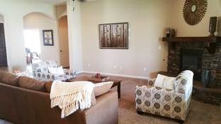 Auburn Oak Homes por Auburn Oak Homes en Bakersfield California
