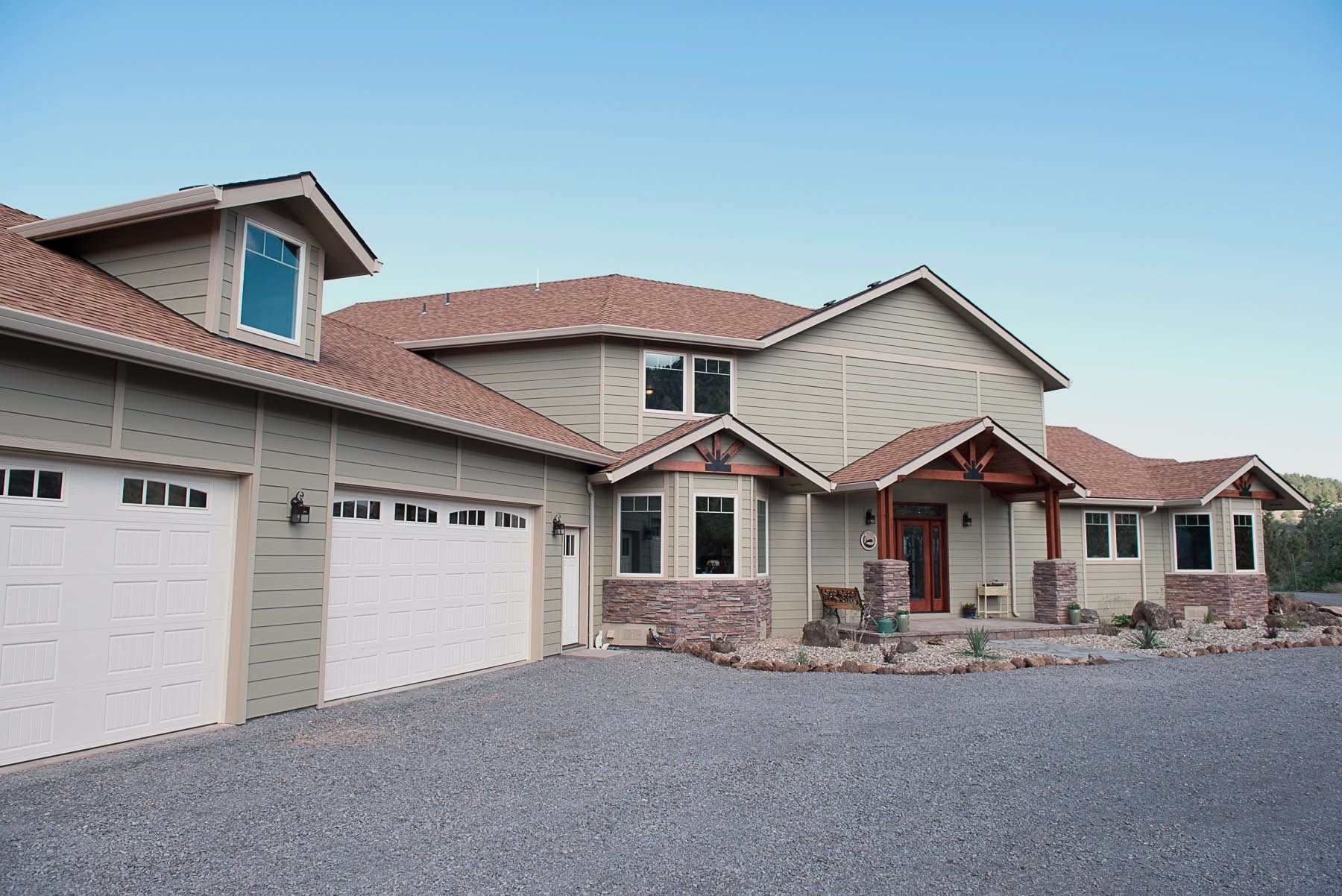 Larson Home Builders