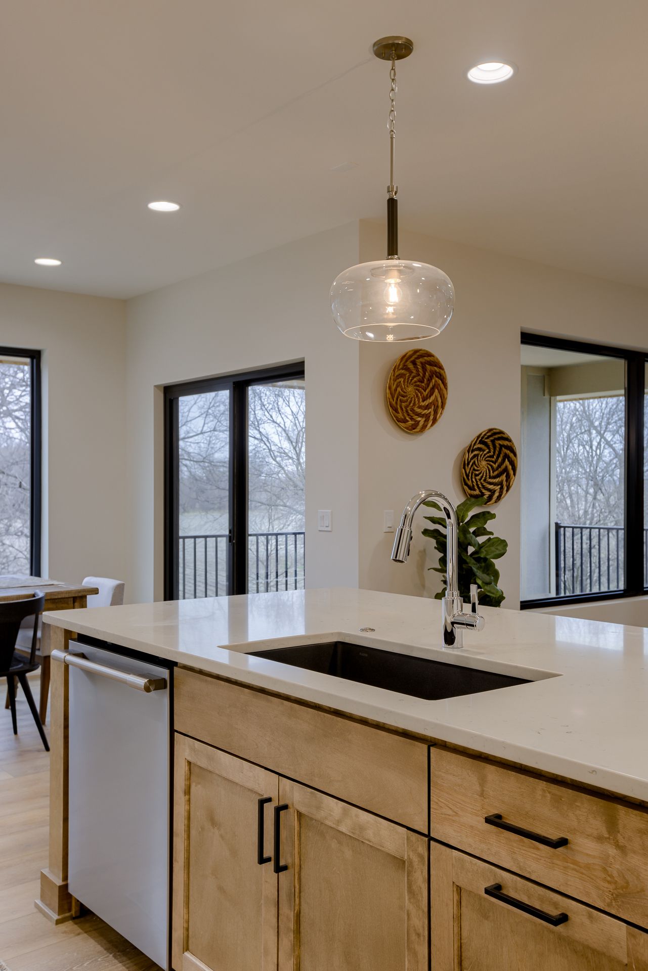 casa en Silver Oaks por Nathan Homes LLC