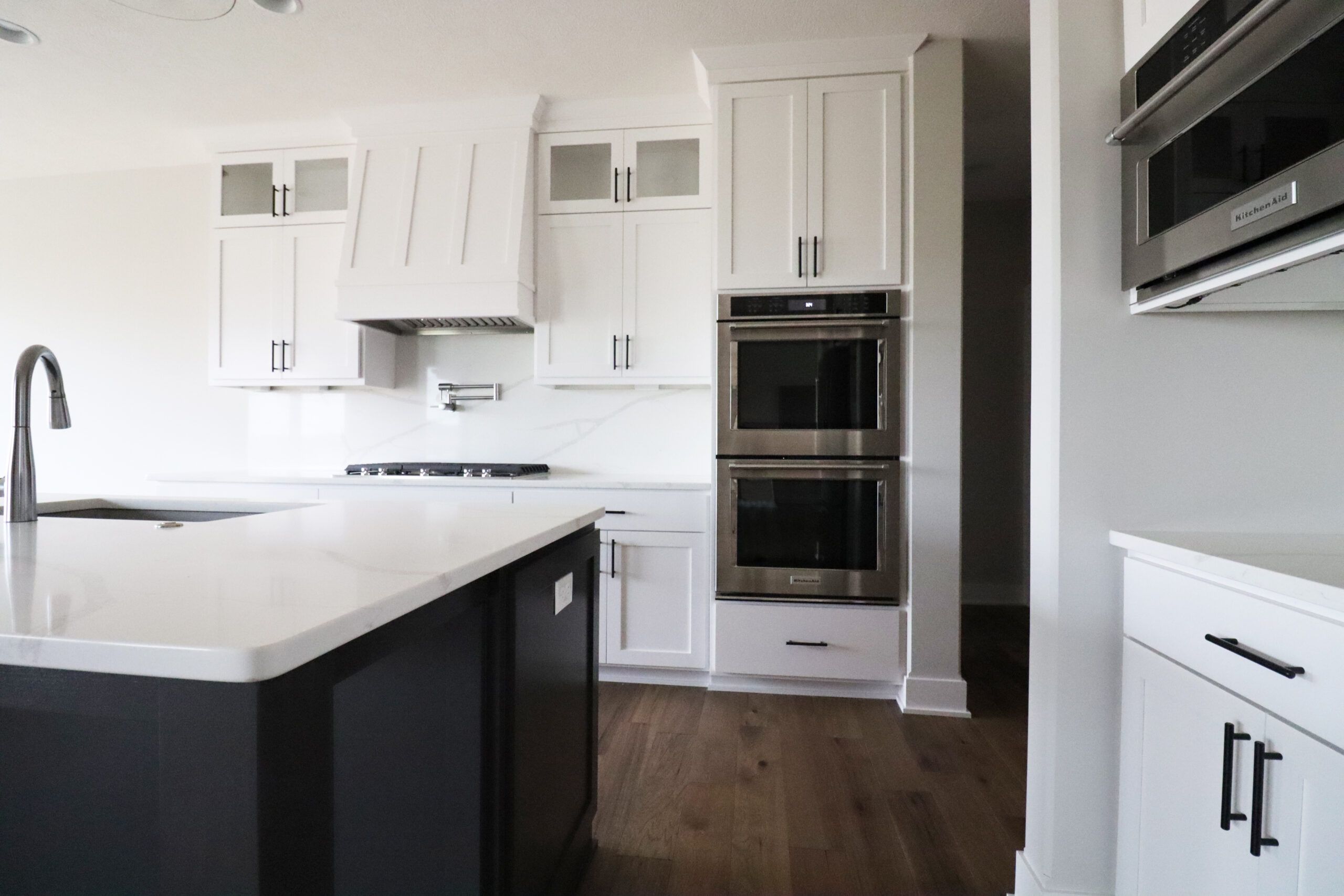 casa en Lake Allure por Nathan Homes LLC