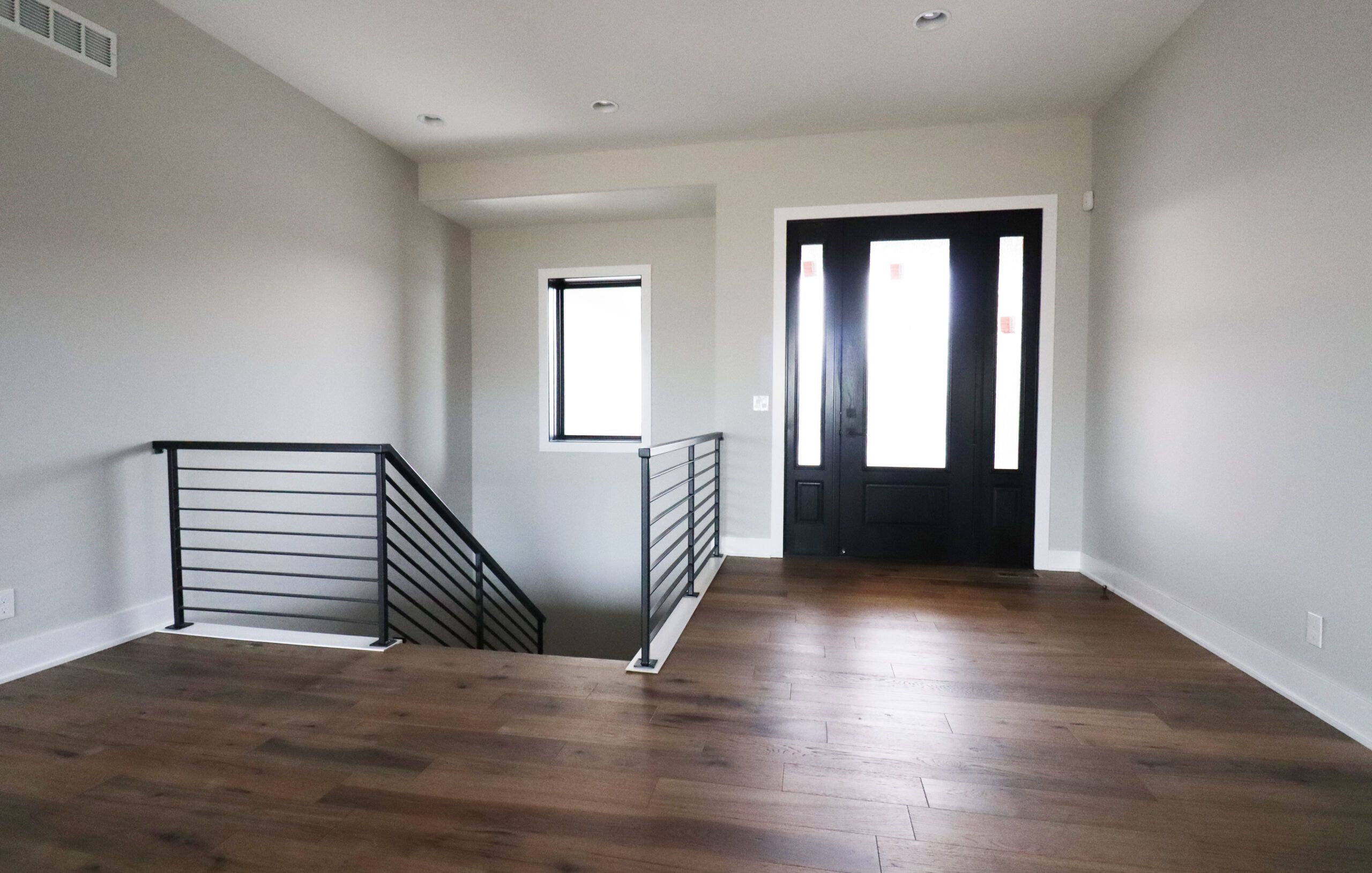 casa en Lake Allure por Nathan Homes LLC