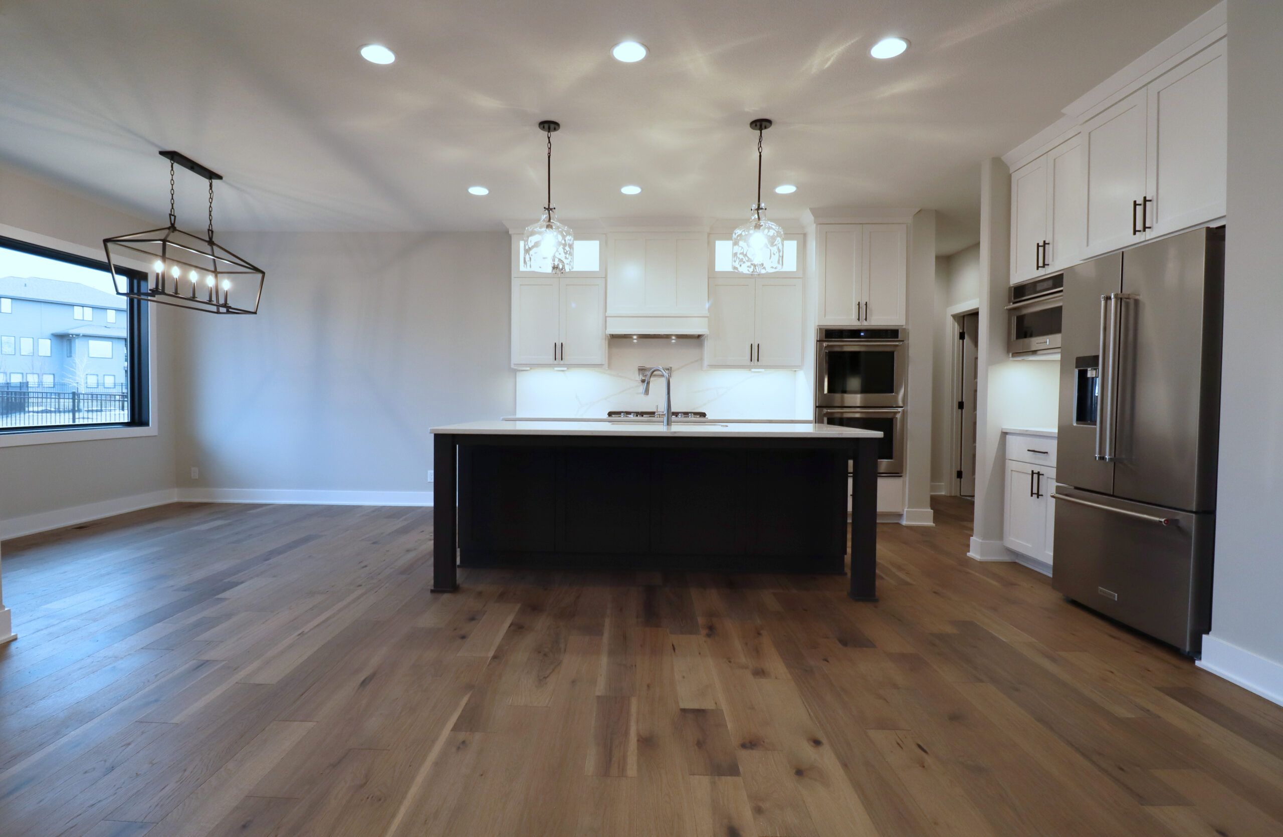 casa en Lake Allure por Nathan Homes LLC