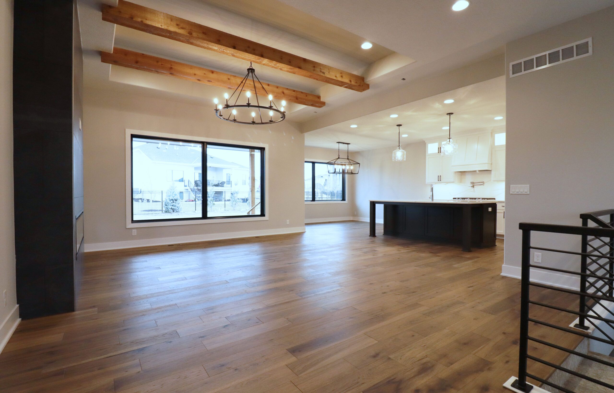 casa en Lake Allure por Nathan Homes LLC