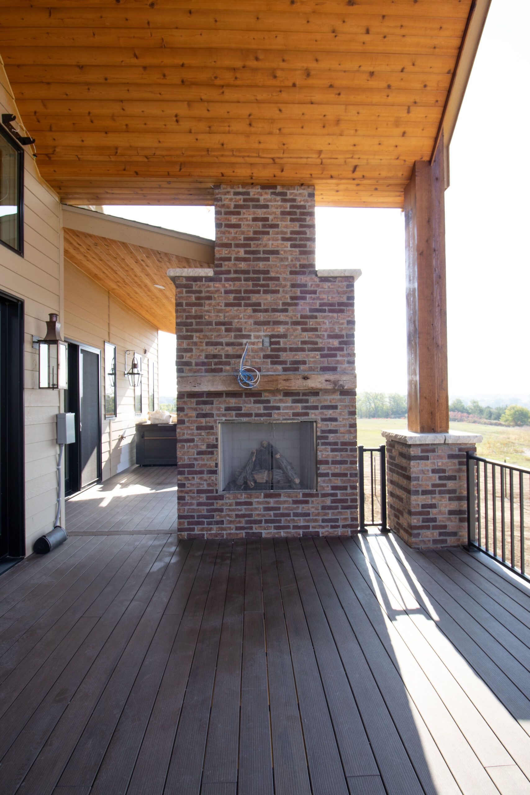 casa en Silver Oaks por Nathan Homes LLC