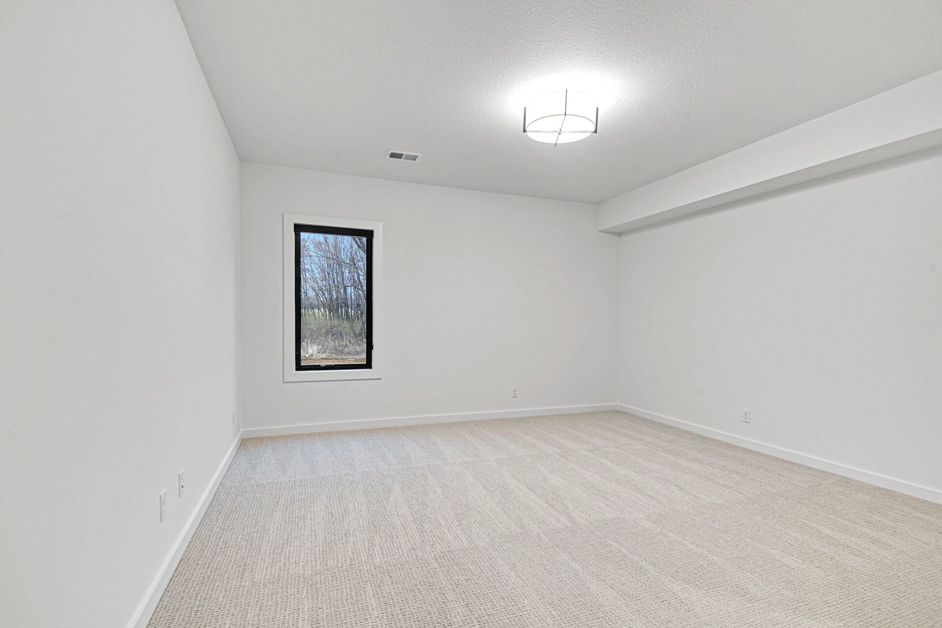 173Rd St  Quivira. Overland Park, KS 66221