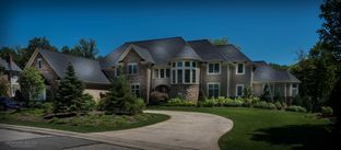 Barrington Estates por Perrino Builders & Remodeling en Akron Ohio