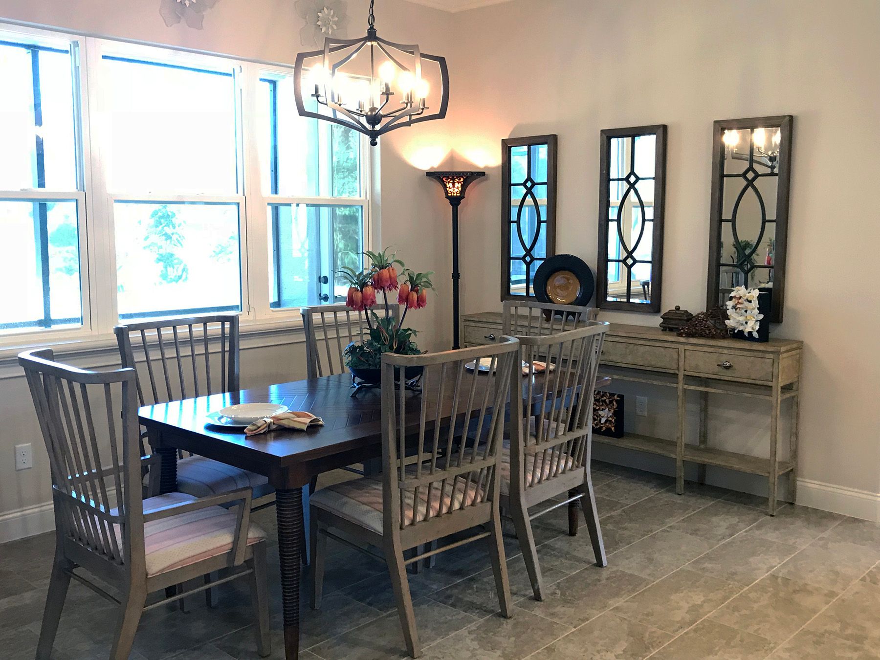 casa en Skyway Builders por Skyway Builders