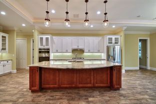 VB Custom Homes, LLC por VB Custom Homes, LLC en Indian River County Florida