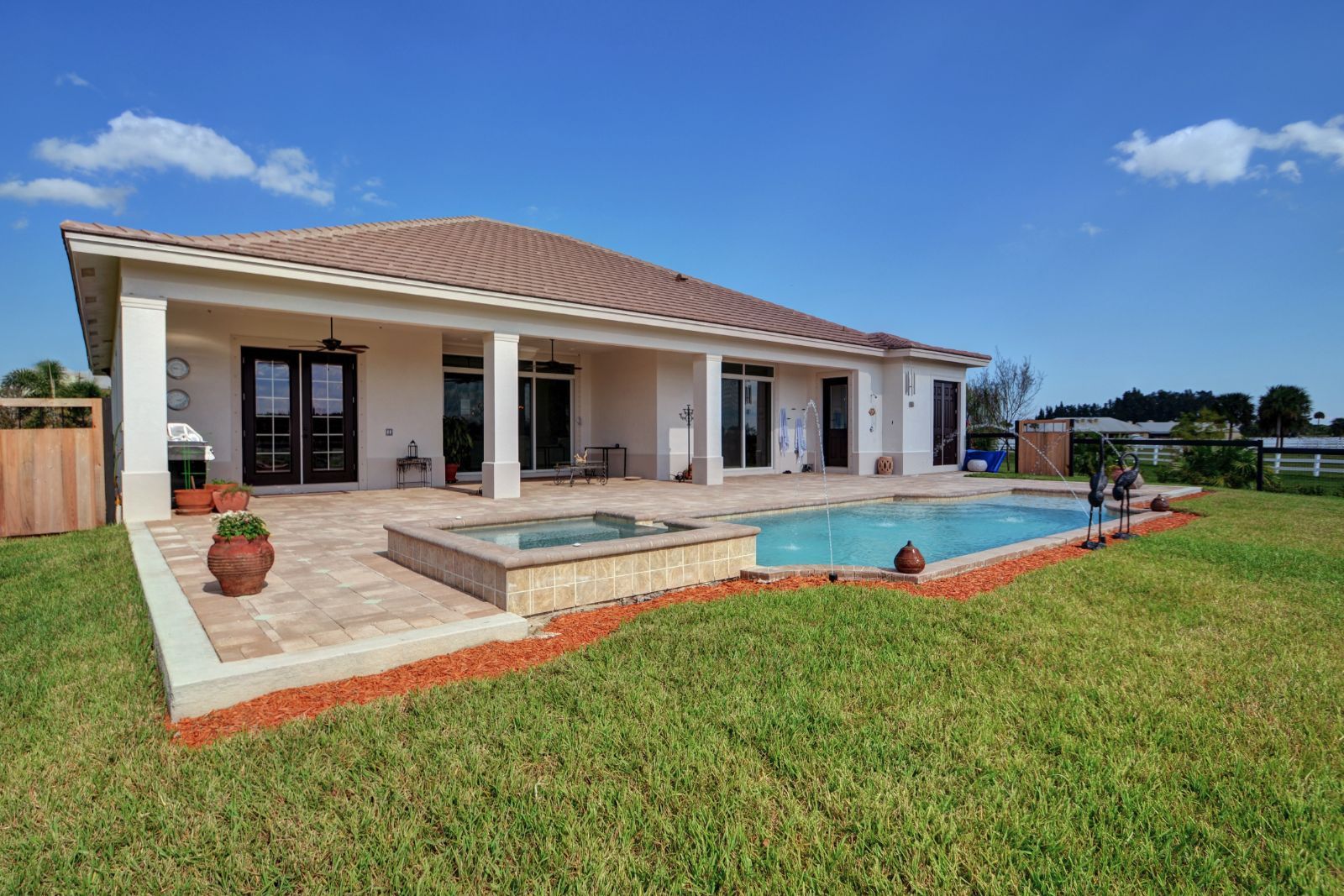 casa en VB Custom Homes, LLC por VB Custom Homes, LLC