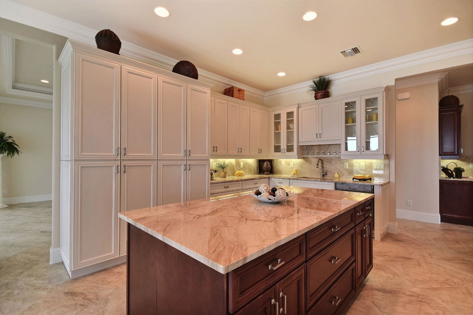 VB Custom Homes, LLC por VB Custom Homes, LLC en Indian River County Florida