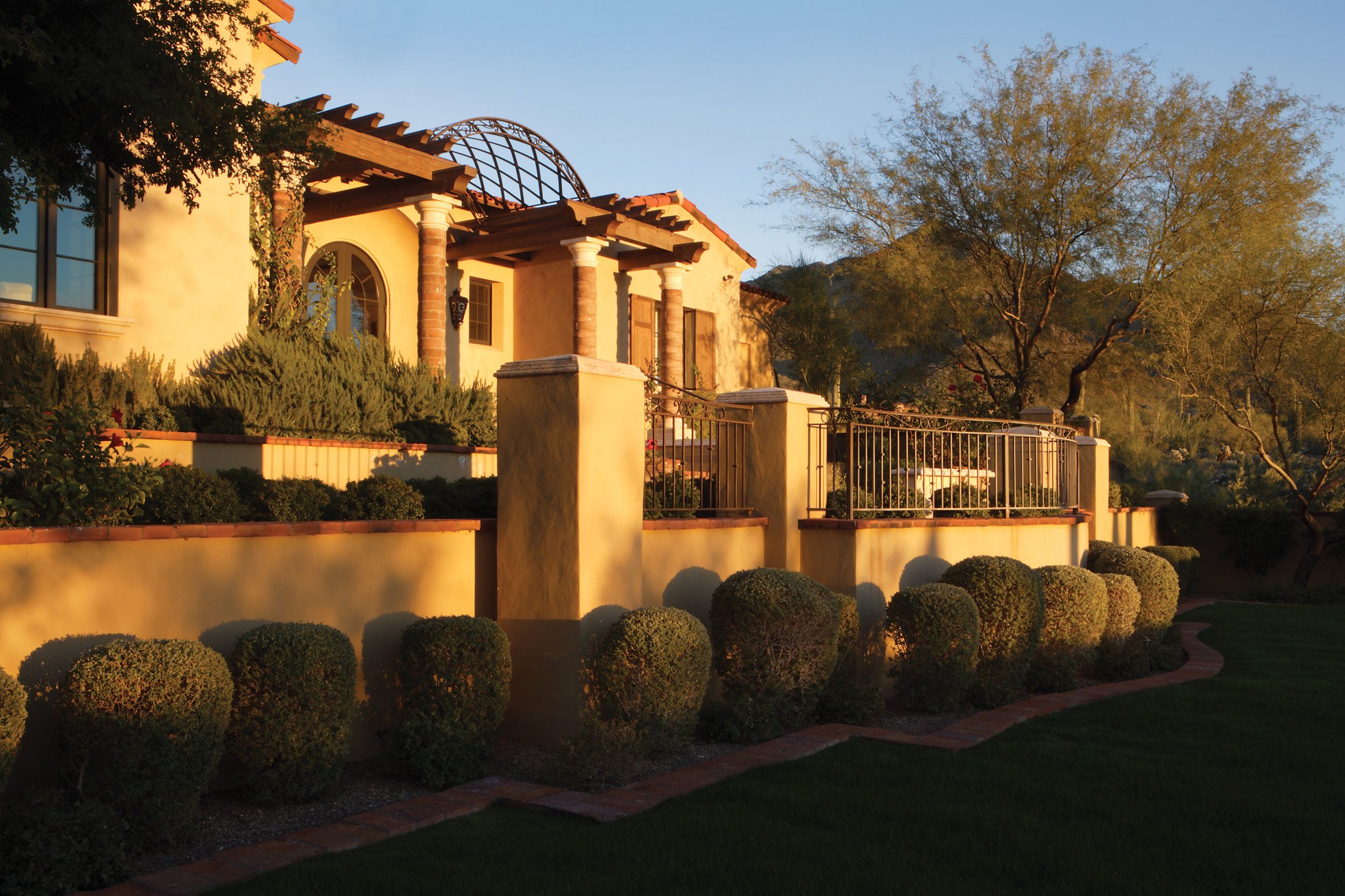casa en West Construction & Development CO., INC por West Construction & Development CO., INC