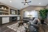 casa en Mustang Estates por Titan Homes LLC