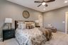 casa en Mustang Estates por Titan Homes LLC