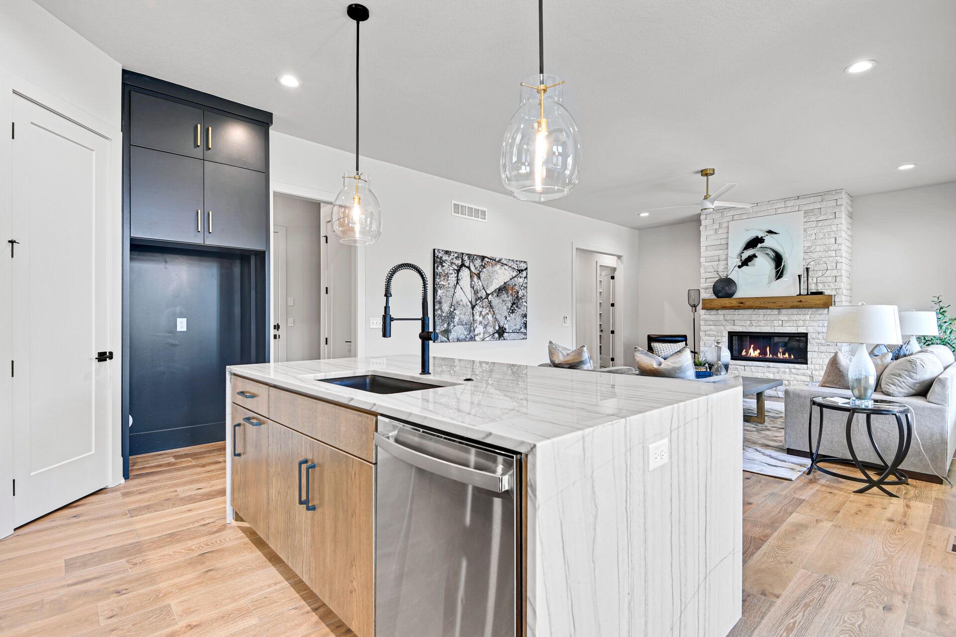 173Rd St  Quivira. Overland Park, KS 66221