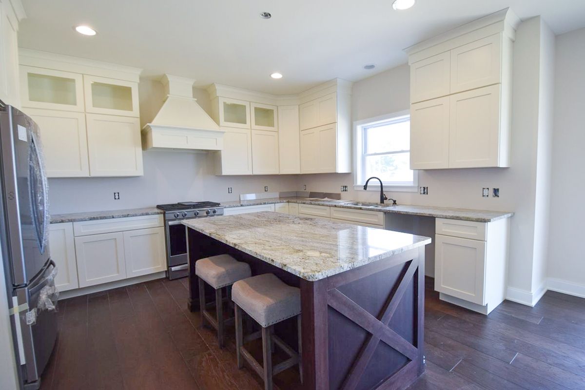 casa en Sierra Homes Inc. por Sierra Homes Inc.
