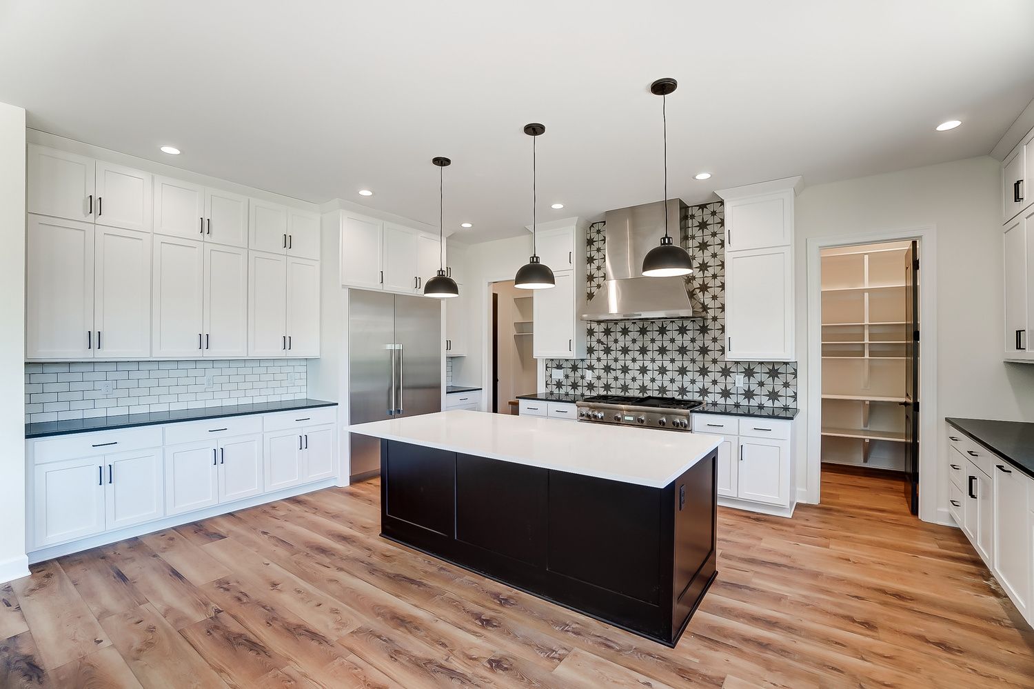 casa en Arlington Place por Clemens Companies