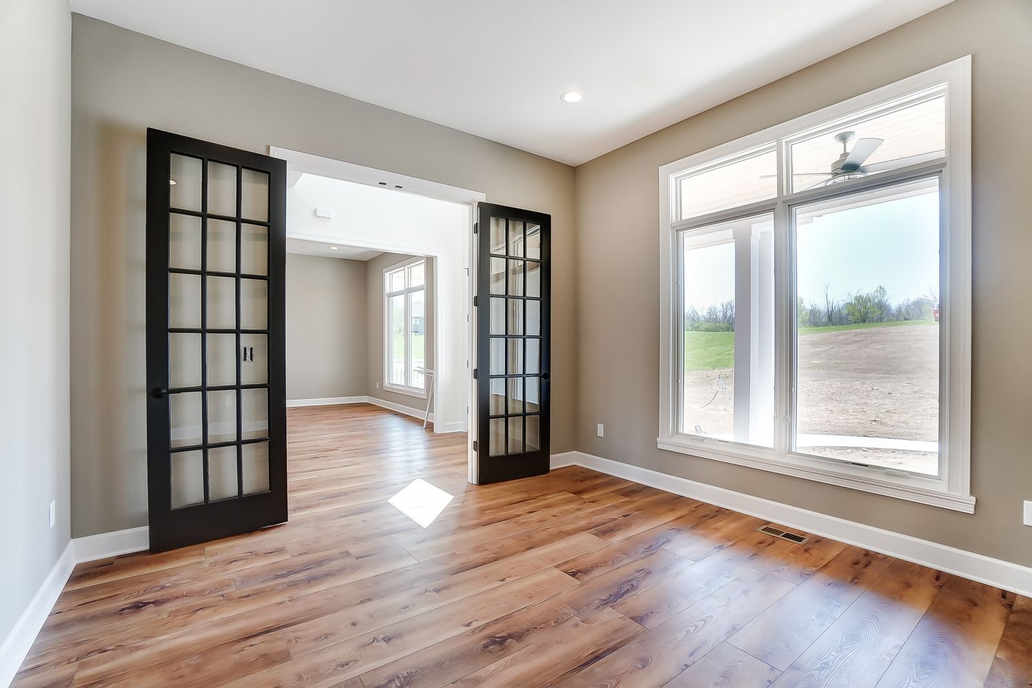 casa en Arlington Place por Clemens Companies