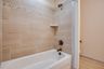 casa en Built Right Homes, LLC. por Built Right Homes, LLC.
