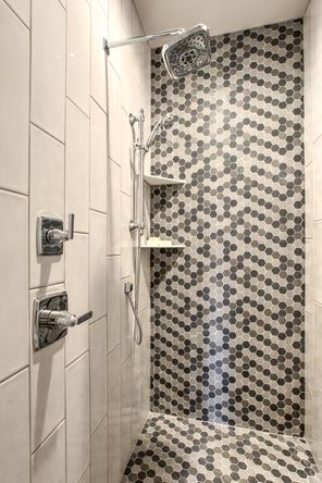 Infosilverthorncustomhomescom