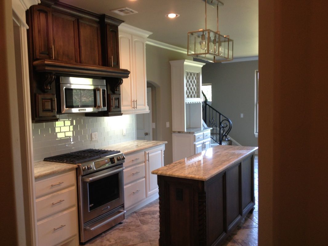 League Custom Homes Inc - Mustang, OK